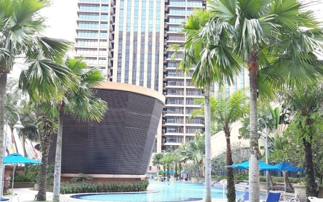 Kl Summer Suite at Times Square