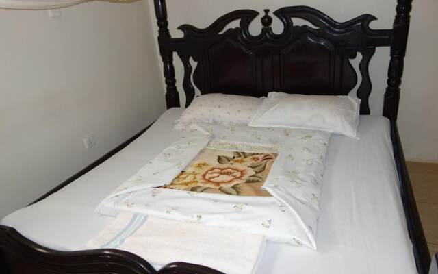 Yahoo Guesthouse