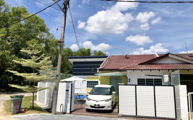 H & H Guest House (Melaka Homestay) 马六甲晋巷民宿