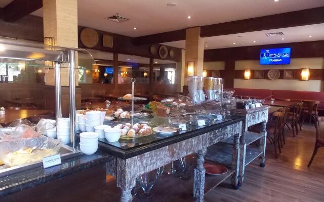 Apart-hotel em Gramado, padrão 4 estrelas, no centro
