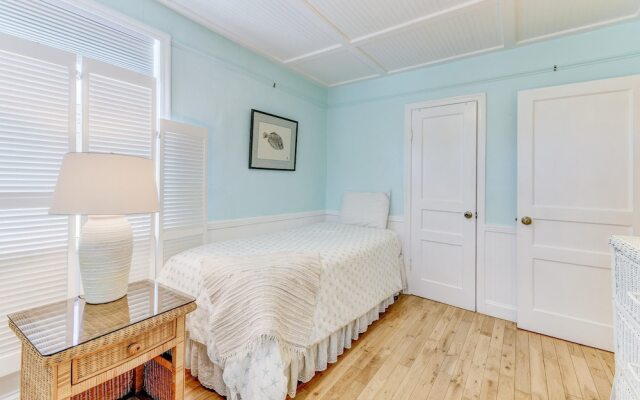 Sea Mist 301 by Vtrips