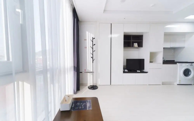 The Venezia Suite Hotel