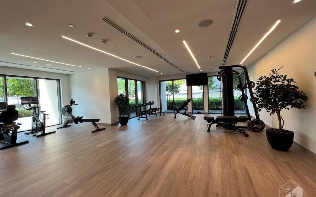 Luxury Burj Royale in the heart of Downtown