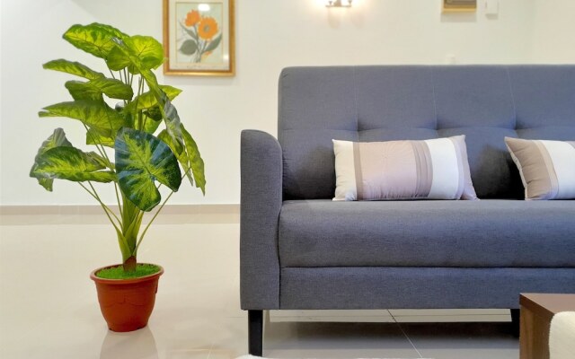 WhiteTerrace House Jalan Ipoh by BeeStay