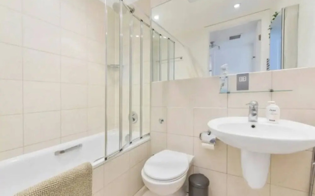 Little Corner of Bliss in BustlingLondon