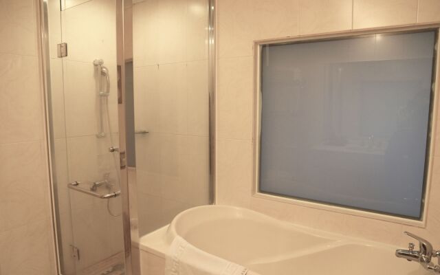 Shangrila Boutique Hotel