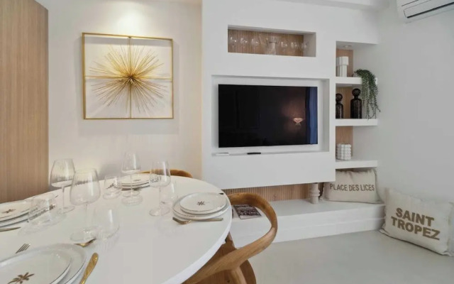 Chic 2br/4p Apartment - Saint-tropez Lices