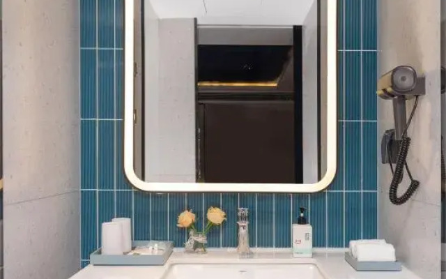 Yishang Hotel (Suzhou Wujiang Jiangxing West Road Subway Station Branch)