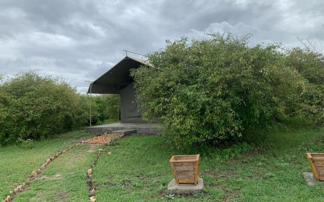 Emunyan Mara Camp