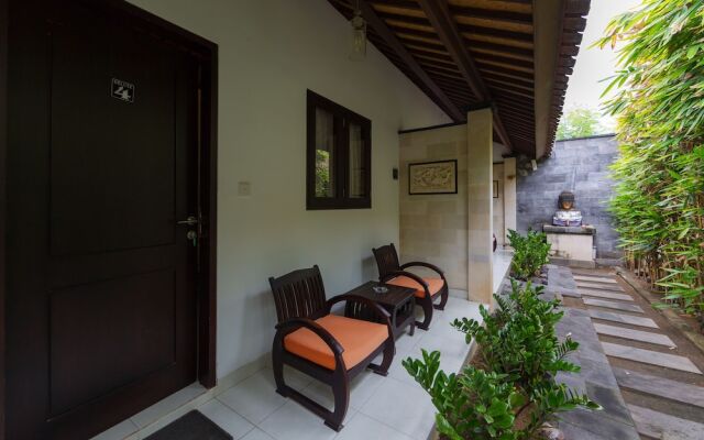 ZEN Rooms Legian Dewi Sri 3