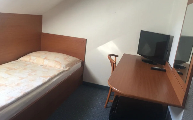 Hotel  Arnold