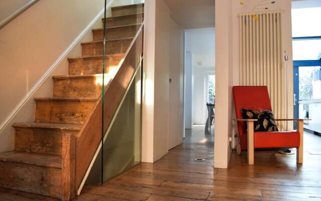 Central 2 Bedroom House in Waterloo