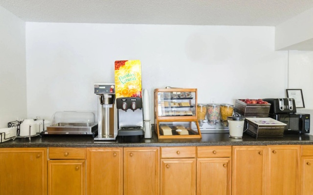 SureStay Hotel by Best Western Summersville