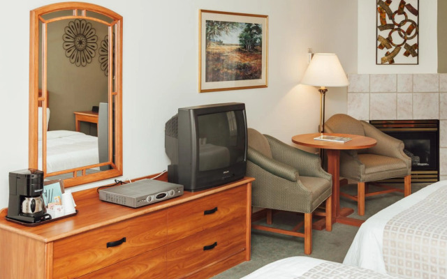 The Grand Hotel Nanaimo
