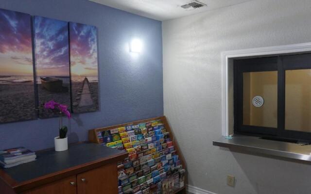 La Villita Inn