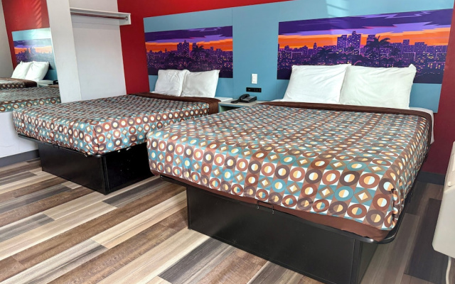 La Casa Motel Burbank Airport - LA