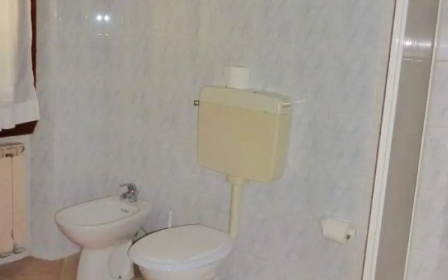 Viottolone Bed and Car