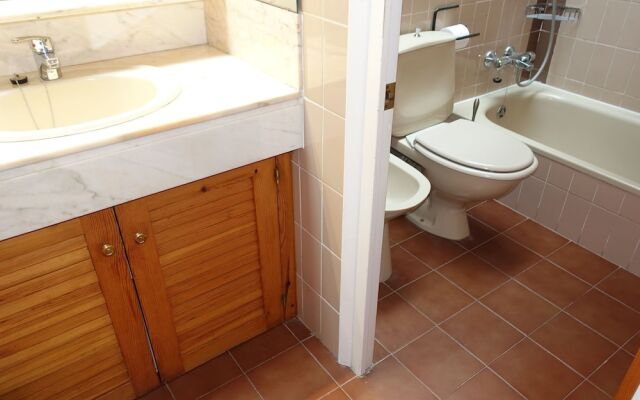 Spacious Apartment in Platja Daro With Terrace