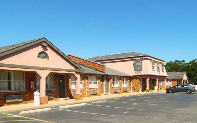 Deluxe Inn Georgetown