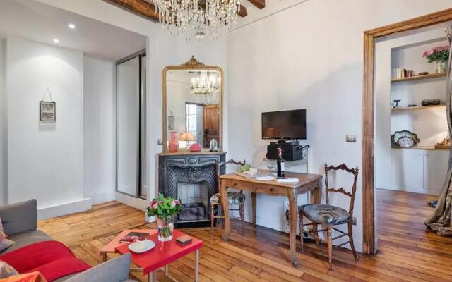 Charming apartment rue de Bretagne (Saintonge)