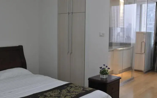 Holiday Sunshine Aparthotel