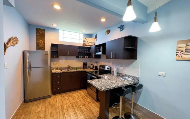 House near from Marina Herradura with private pool