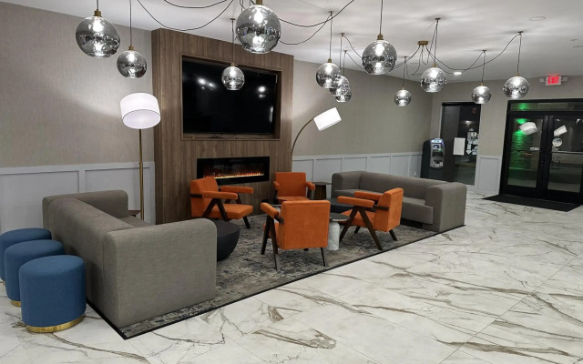 Quality Inn & Suites Lake Havasu City