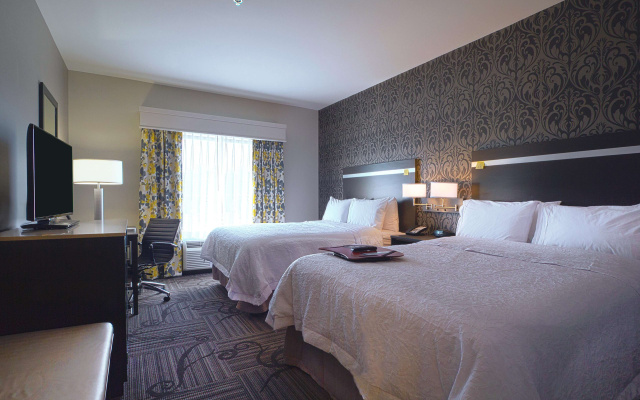 Hampton Inn & Suites Columbus/University Area