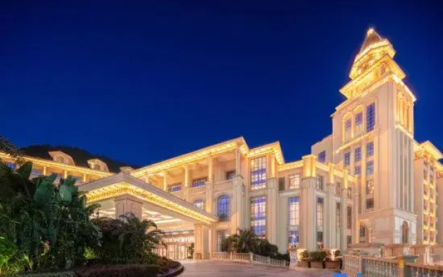 Sunshine Hotel Bazhong