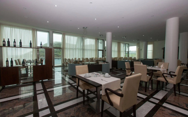 Angra Marina Hotel