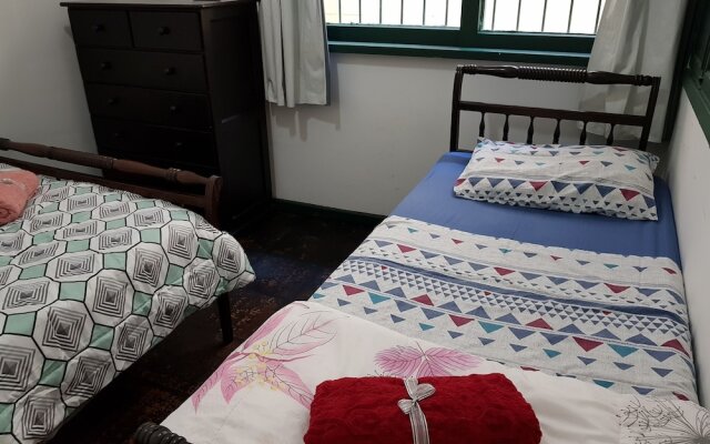 Leblon Praça Antero de Quental