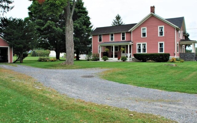 Apple Villa Cooperstown