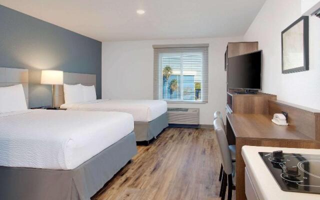 WoodSpring Suites West Melbourne I-95