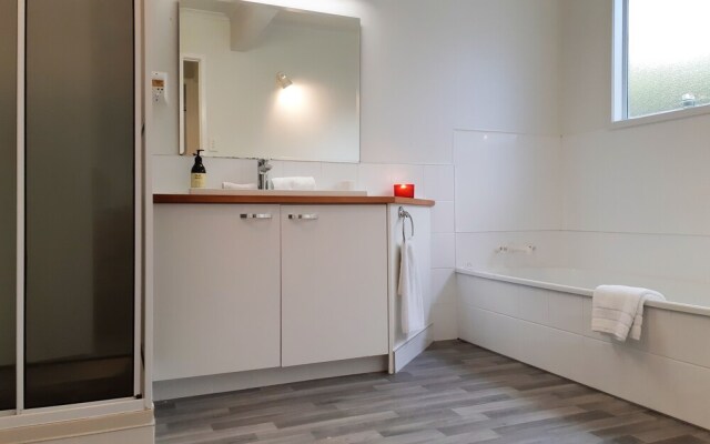 Absolutely Beachy Arden