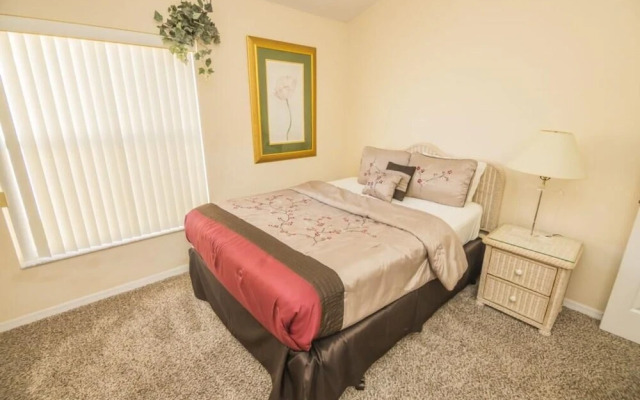 Yvonne's Indian Point Vacation Home