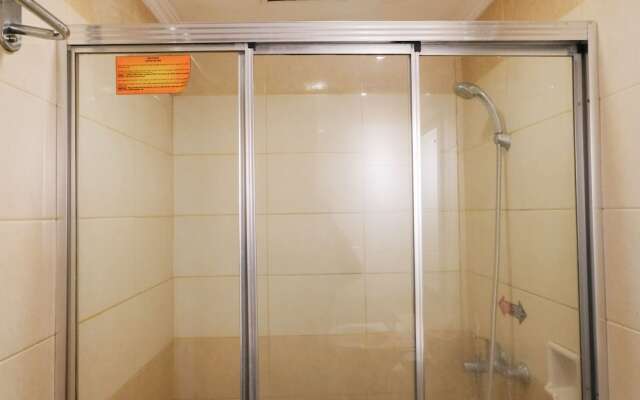 Strategic And Comfy Studio At Grand Setiabudi Apartment By Travelio