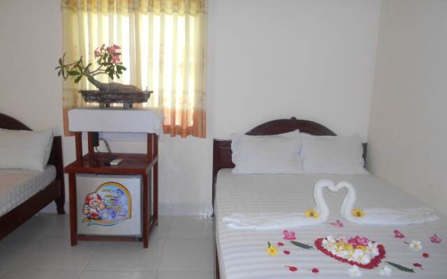 Suoi Nuoc Resort