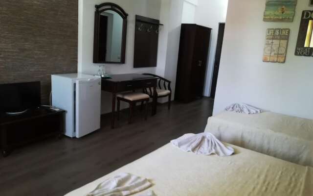 Perla Costinesti - Hostel