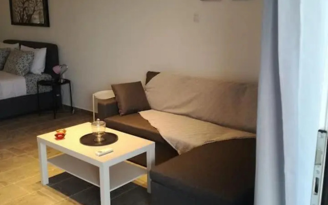 waterfront studio kavala