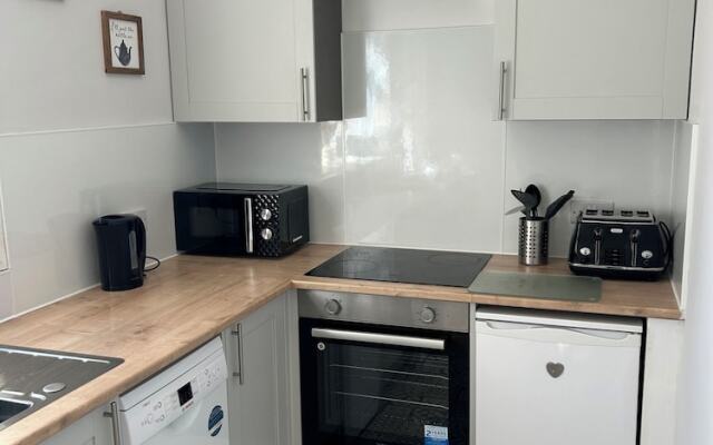 Newly Renovated 2-bed Apartment in Peterhead