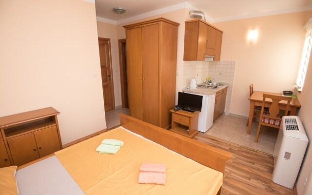 San Marian Apt 2d