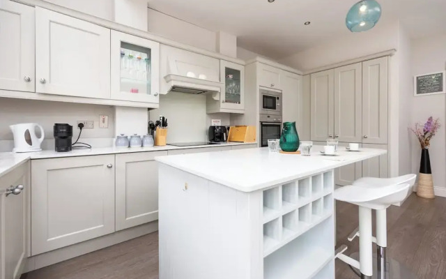 Modern New Build in Dublin