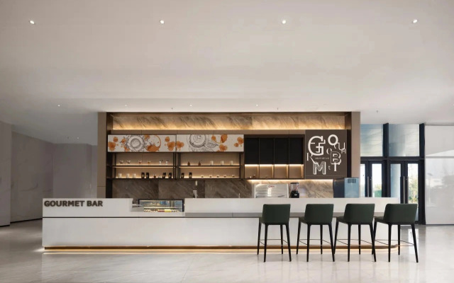 Novotel Jiaxing Port Area