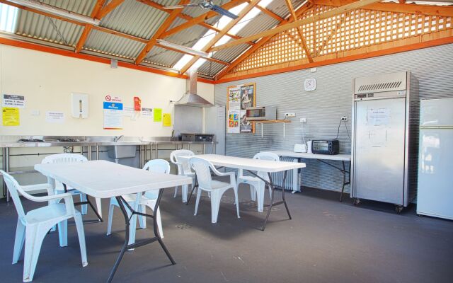Discovery Parks - Adelaide Beachfront