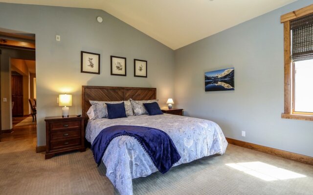 Snowcreek Vii #1503 3 Bedroom Condo