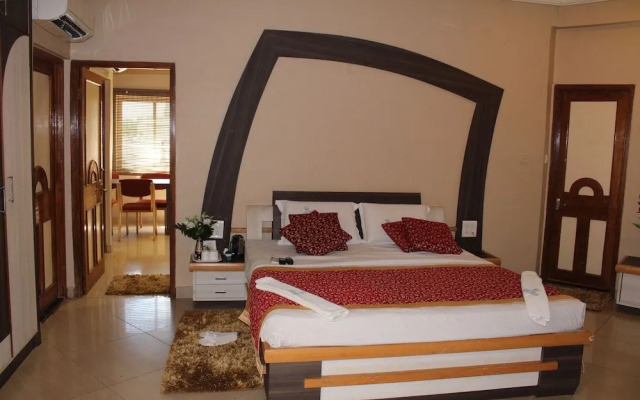 Hotel Pooja International