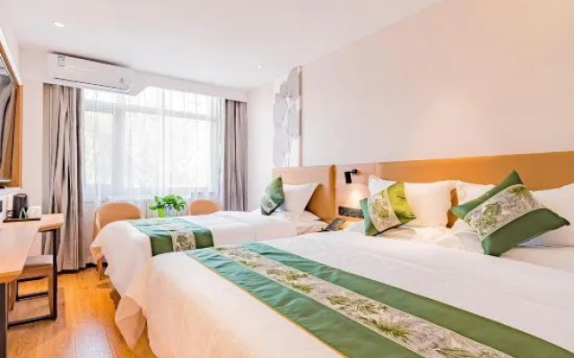 GreenTree Inn Express Hotel (Beijing Wukesong Metro Station 301 PLA General Hospital) – Guest Rooms – Beijing