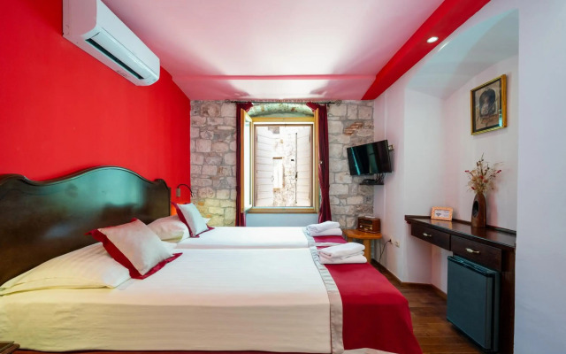 Heritage Hotel Tragos
