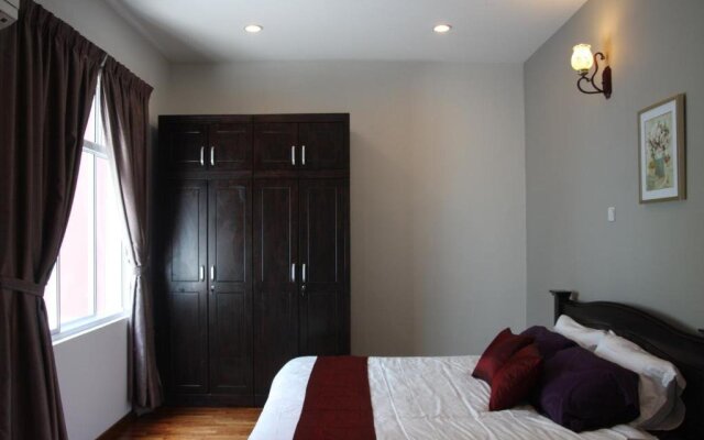 Batu Ferringhi - Shamrock Beach 19