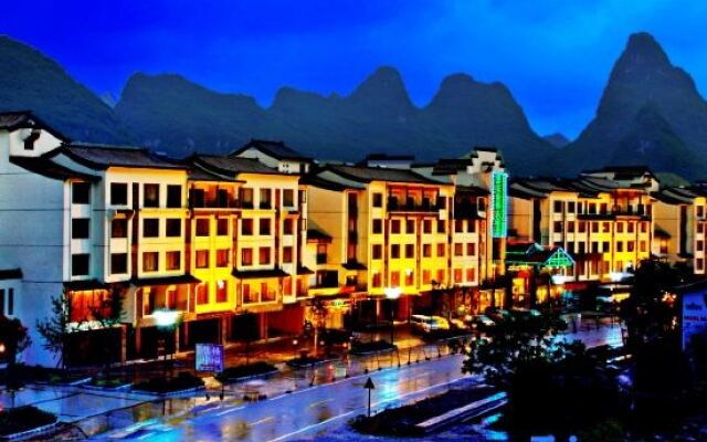 Jasper International Hotel